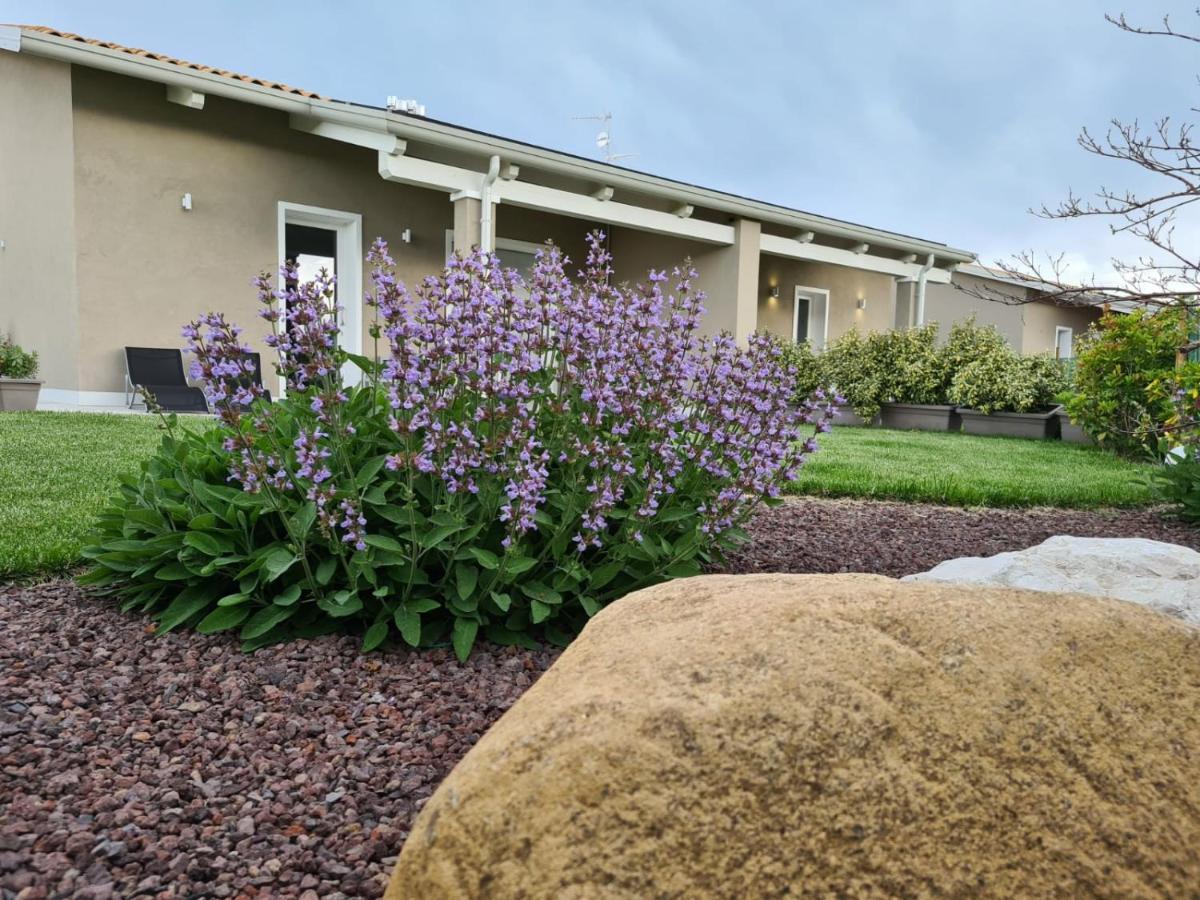 Residence Le Aromatiche Cavaion Veronese Exterior foto